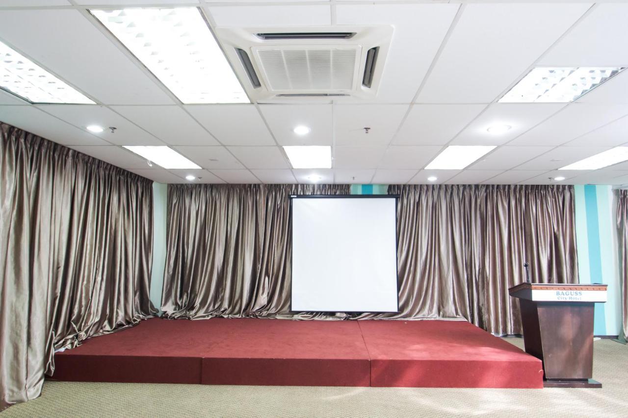 Baguss City Hotel Johor Bahru Extérieur photo