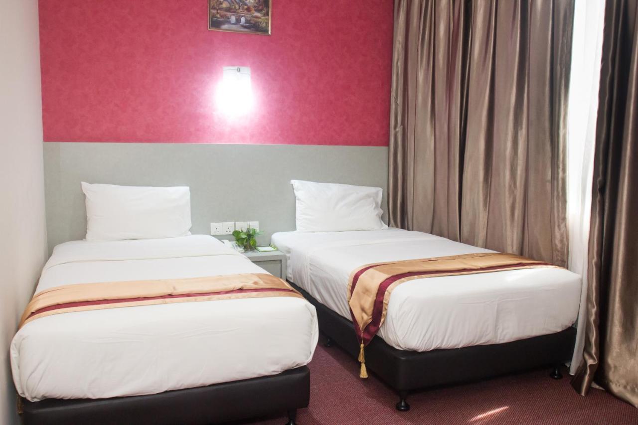 Baguss City Hotel Johor Bahru Extérieur photo